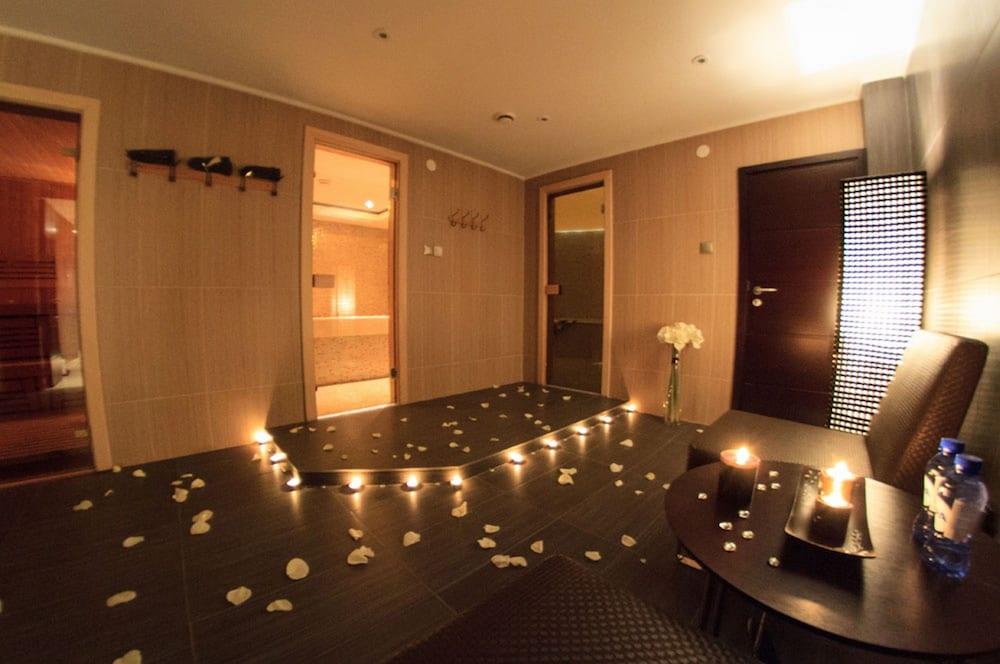 Donatello Boutique Hotel Almaty Eksteriør billede