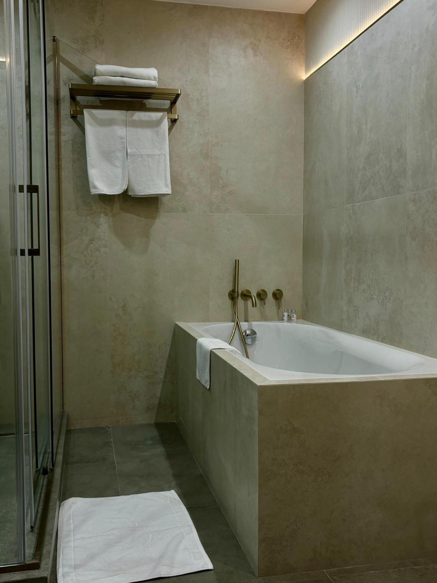 Donatello Boutique Hotel Almaty Eksteriør billede